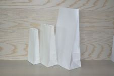 13x8x31 cm PUNGA HARTIE PENTRU 2 KG